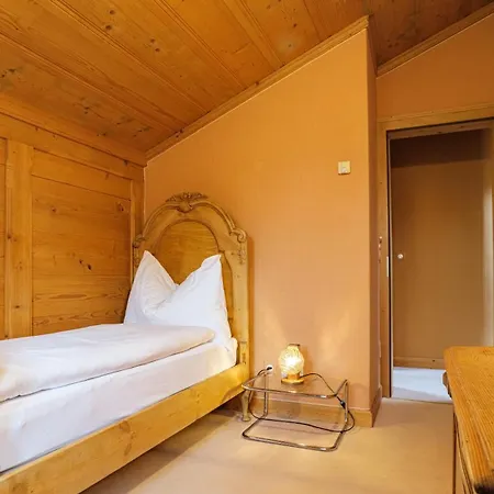 Kisseye By Premium * Zermatt
