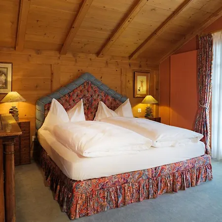 Kisseye By Premium Zermatt