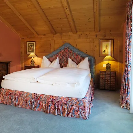 Kisseye By Premium Zermatt