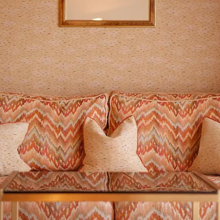 Kisseye By Premium * 采尔马特