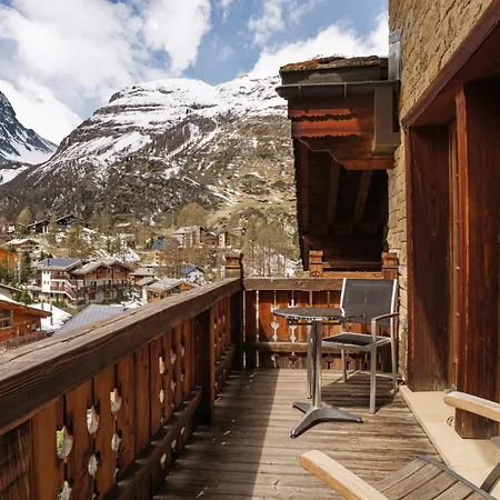 Kisseye By Premium Zermatt