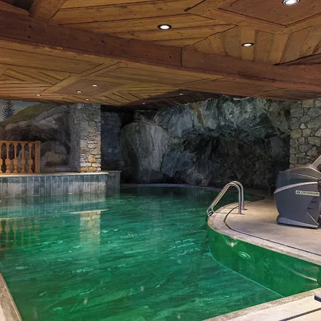 Kisseye By Premium Apartment