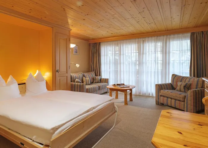 Kisseye By Premium *